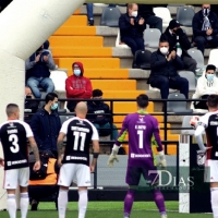 El CD Badajoz celebra la vuelta de público al estadio