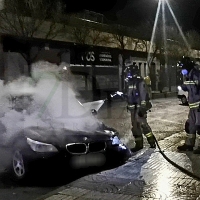 Aparece un nuevo vehículo incendiado de madrugada en la ciudad de Badajoz