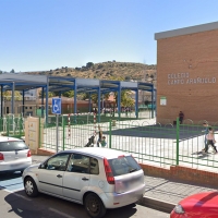 Un niño en Navalmoral (Cáceres) sin colegio por no funcionar el ascensor