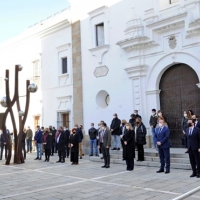 La Asamblea de Extremadura guarda silencio en recuerdo de Consuelo Rodríguez Píriz
