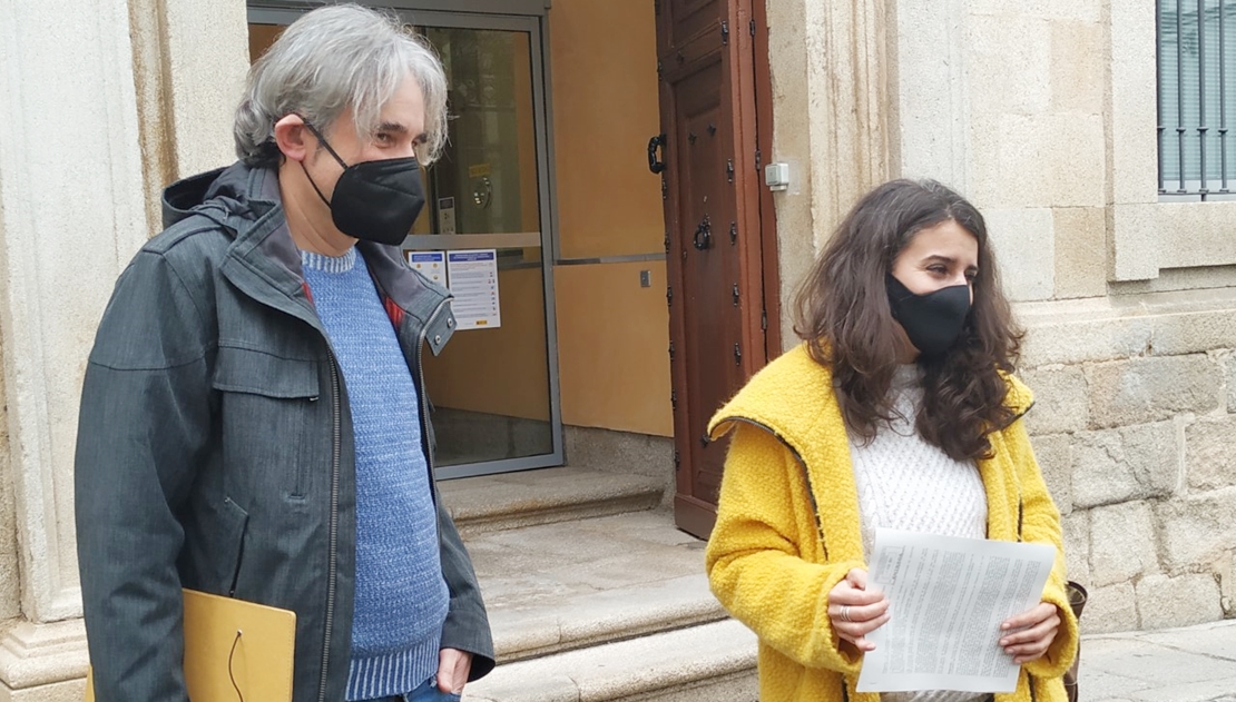 Podemos denuncia ante la Fiscalía las irregularidades en el proceso de vacunación