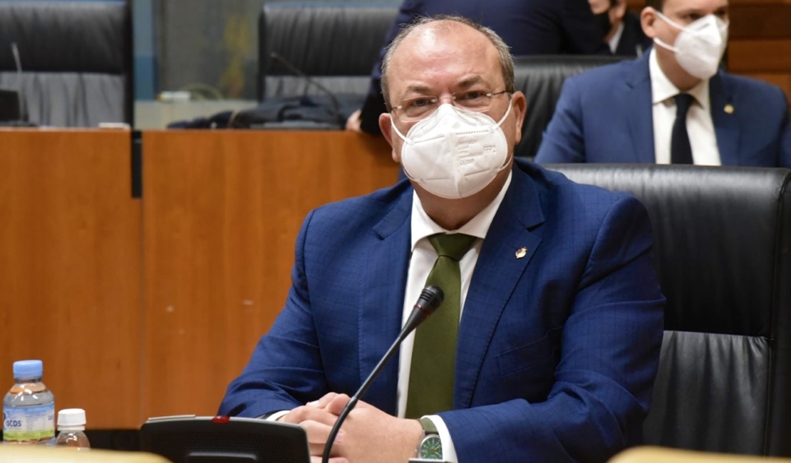 Monago cree que hay una “oportunidad histórica” para atajar las heridas de la pandemia