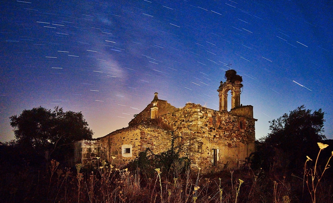 Denuncian el derribo de la ermita de origen visigodo de santa maría de brovales en Jerez de los Caballeros