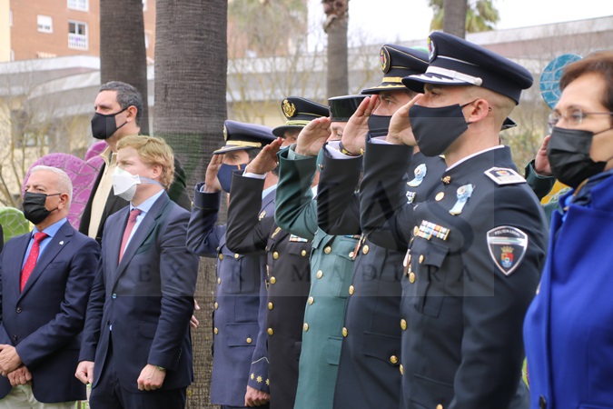 Imágenes del acto homenaje a las víctimas del terrorismo en Badajoz