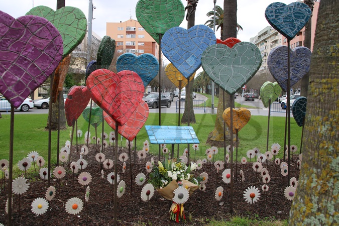 Imágenes del acto homenaje a las víctimas del terrorismo en Badajoz