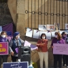 Concentración frente a la Catedral de Badajoz: &quot;Basta ya al silenciamiento de las mujeres en la Iglesia&quot;