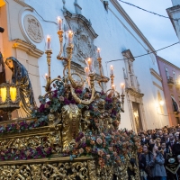 Revive el Miércoles Santo en Badajoz, marcado por el mal tiempo
