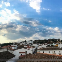 Cierran perimetralmente Burguillos del Cerro ante el aumento del número de casos