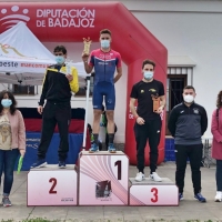 Cobos y Mendoza se imponen en el I Duatlón Cros Dehesa de Jerez