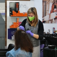 El sector de Estética y Peluquería se manifestará en Badajoz y Mérida