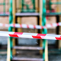 Cabezas: “Al alcalde le ha pillado el toro en la apertura de los parques infantiles”