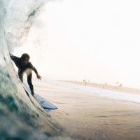 El surf se estrena como deporte olímpico en Tokio