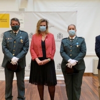 Dos guardias civiles reciben en Badajoz la medalla al Mérito Civil