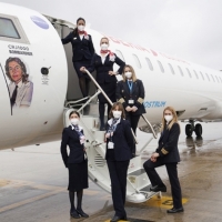 Homenajean el papel de las mujeres en la aviación