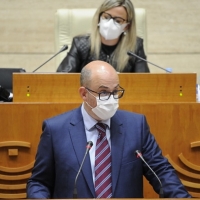 Cs refuerza su compromiso de bajar impuestos en la región