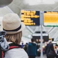 España teme la llegada de turistas extranjeros en Semana Santa