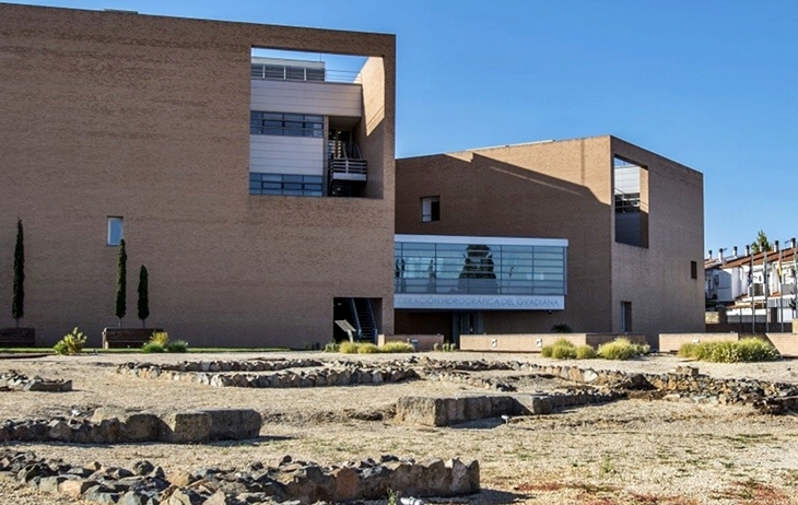 Confederación Hidrográfica del Guadiana subasta 7 vehículos de su parque móvil