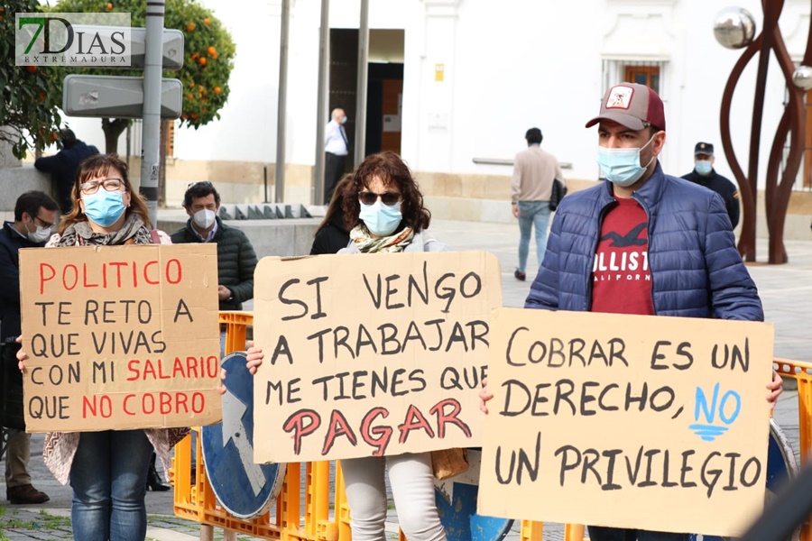 &quot;Lo estamos pasando muy mal, es un injusticia, necesitamos una solución rápida&quot;