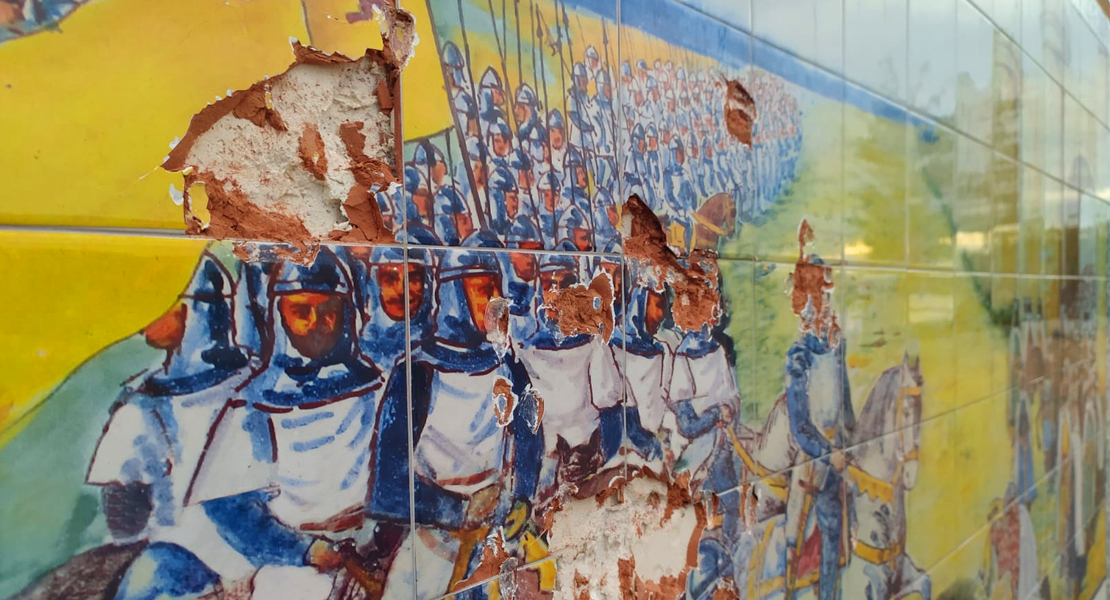 La comunidad musulmana condena el ataque al mosaico de Alfonso IX en Badajoz