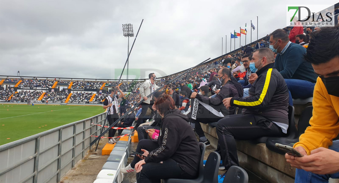 Ambiente en el Nuevo Vivero antes del partido contra el Real Madrid Castilla