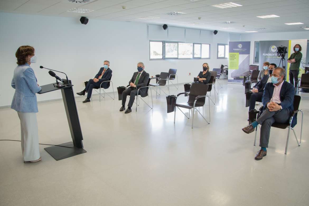 Carmen Calvo visita las instalaciones del Parque Científico y Tecnológico de Extremadura