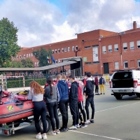El 112 acerca su labor a jóvenes extremeños