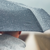 La alerta por lluvia y tormenta se extenderá hasta esta tarde