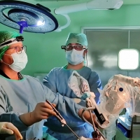 El Virgen del Puerto de Plasencia referente en cirugía laparoscópica asistida por robot