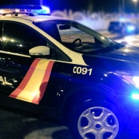 Los descubren robando en Cáceres y uno de ellos agrede al policía mordiéndole