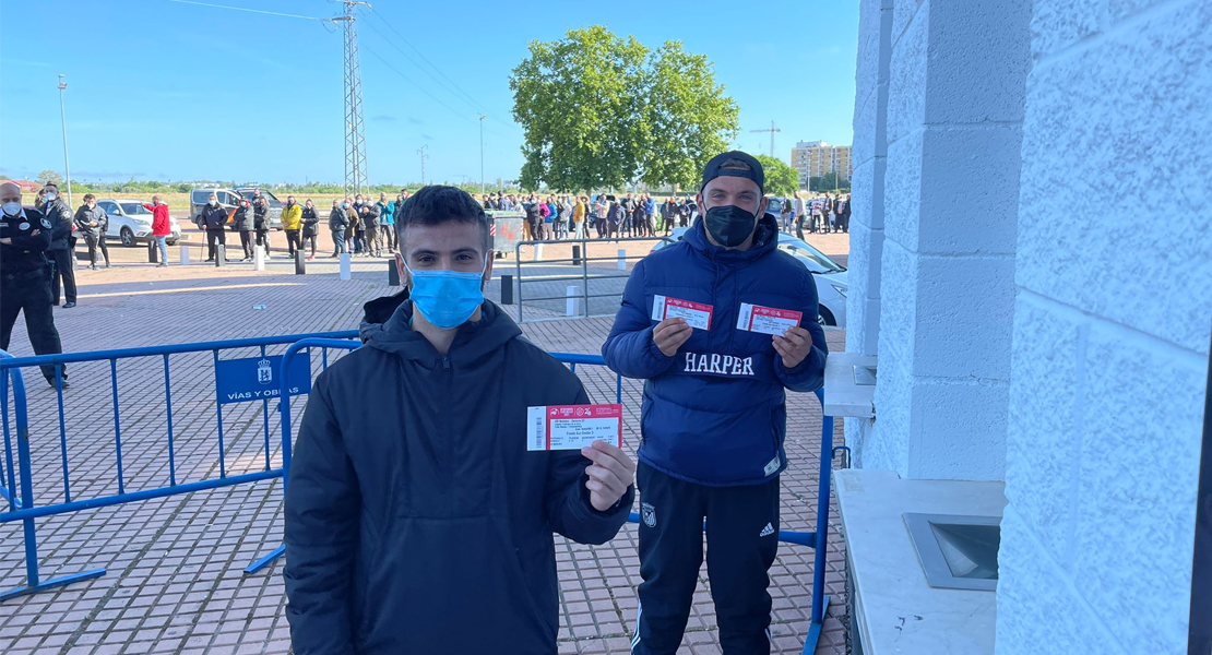 Nando y Ángel, los primeros blanquinegros en conseguir su entrada para la fase de ascenso