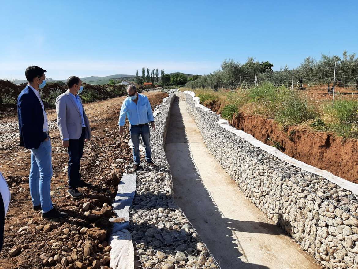 A punto de concluir las obras de encauzamiento del arroyo la Nave en Valverde de Leganés