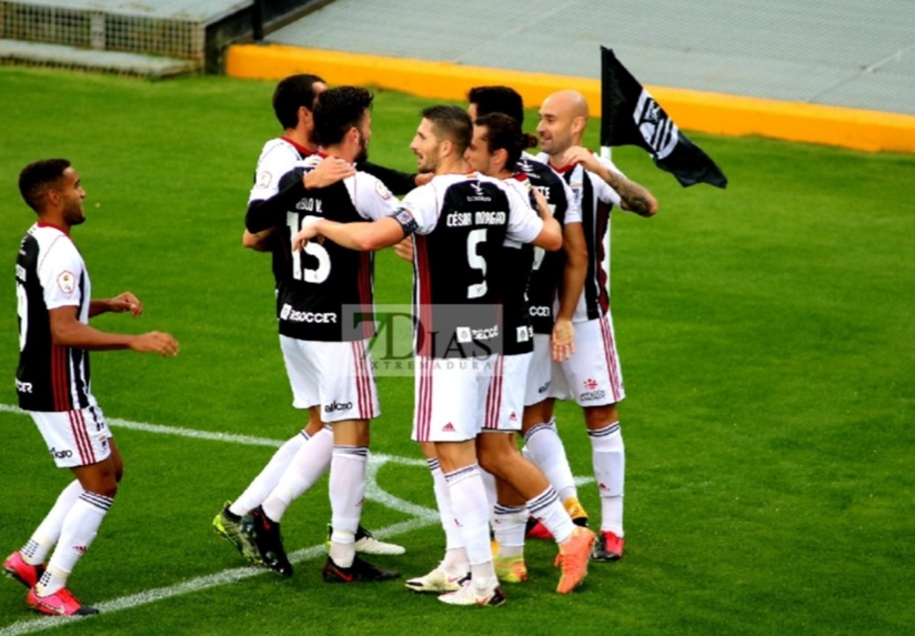 El CD Badajoz se enfrenta al Zamora en su primer partido eliminatorio