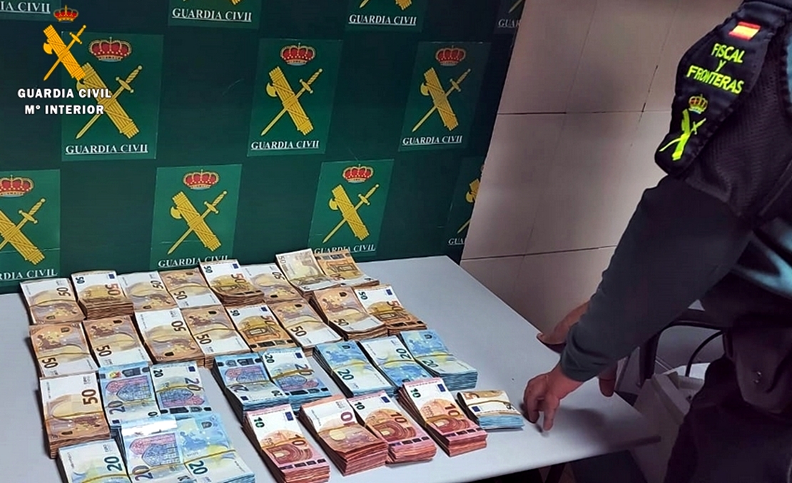 La Guardia Civil interviene 110.000 euros sin declarar en Extremadura