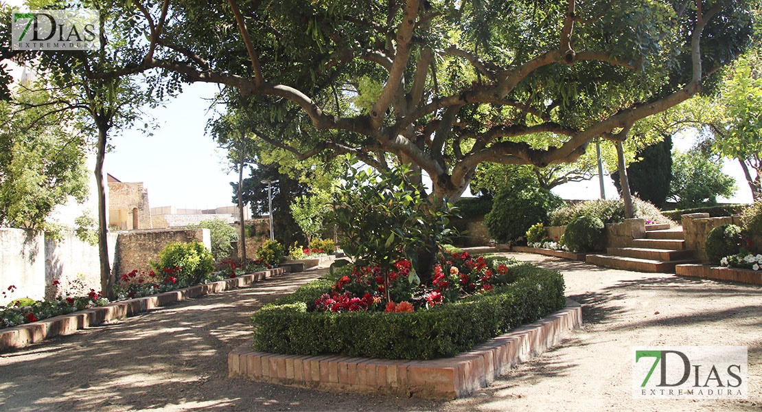 REPOR/ visita a la rehabilitación de los jardines de La Galera