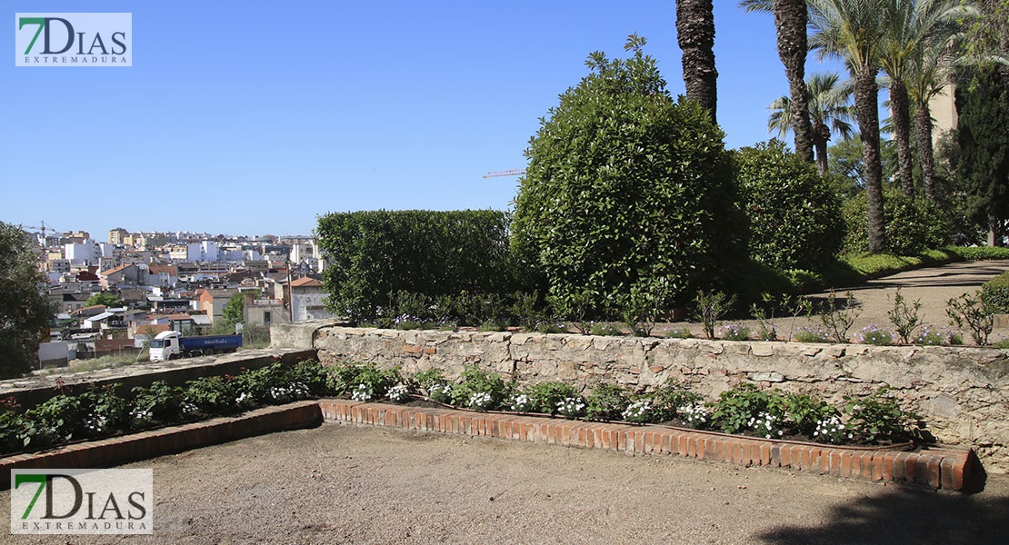 REPOR/ visita a la rehabilitación de los jardines de La Galera