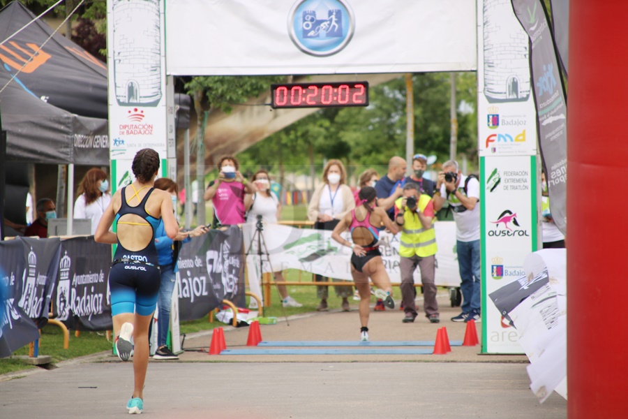 REPOR: El parque del Guadiana testigo de la XVI edición del Triatlón Puerta Palmas