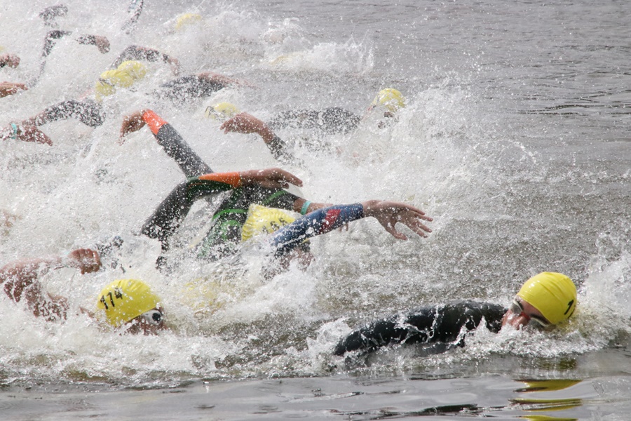 REPOR: El parque del Guadiana testigo de la XVI edición del Triatlón Puerta Palmas