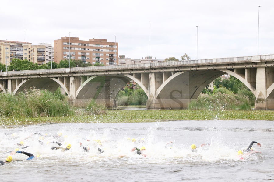 REPOR: El parque del Guadiana testigo de la XVI edición del Triatlón Puerta Palmas