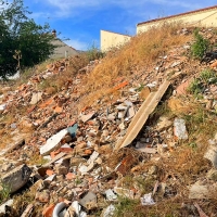 Piden una solución para las escombreras ilegales y residuos cerca de Talavera la Real