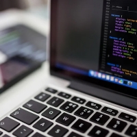 EMPLEO: Ofertan tres puestos relacionados con Programación e Ingeniería Informática