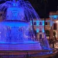 Varios puntos de Mérida se iluminarán de azul y púrpura