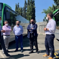Cáceres ya cuenta con dos nuevos autobuses híbridos