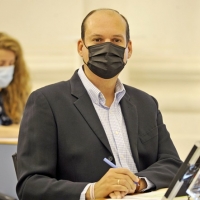 PP: “A Extremadura ni se la ve ni, se la oye”