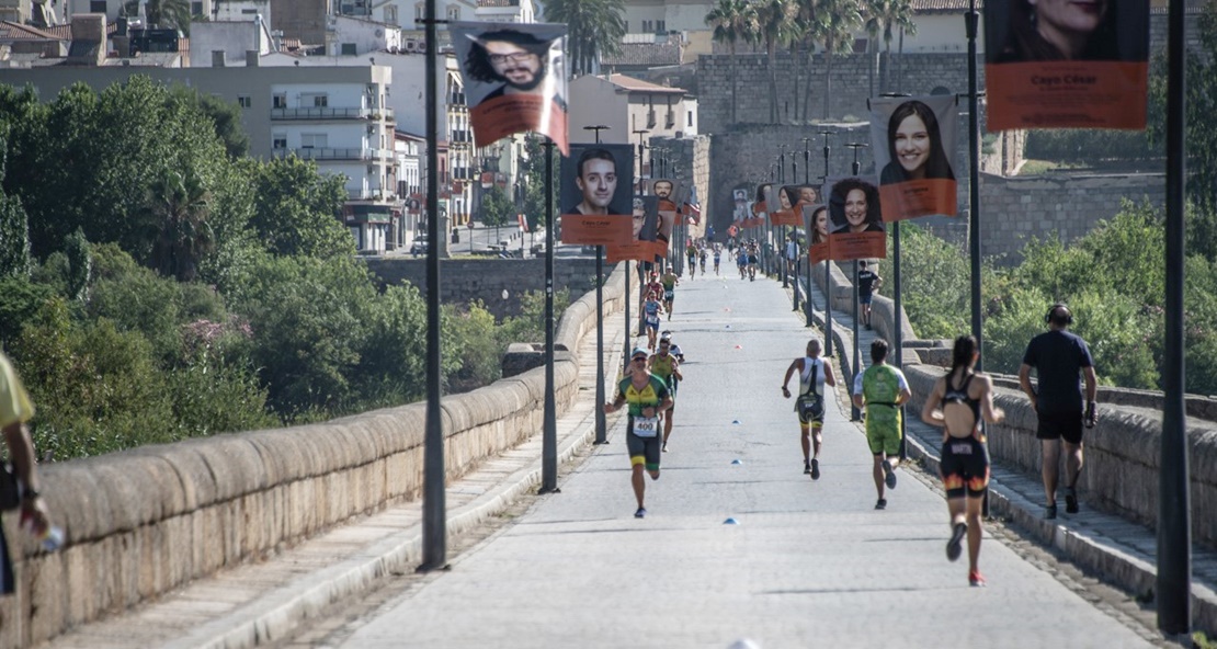 El XI Triatlón Mérida Ciudad Patrimonio pondrá en valor los monumentos de la ciudad