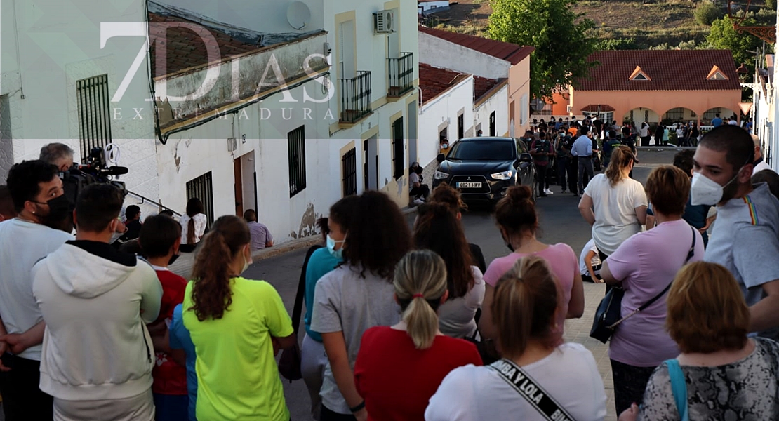 REPOR: Expectación máxima entre los vecinos de Los Santos de Maimona