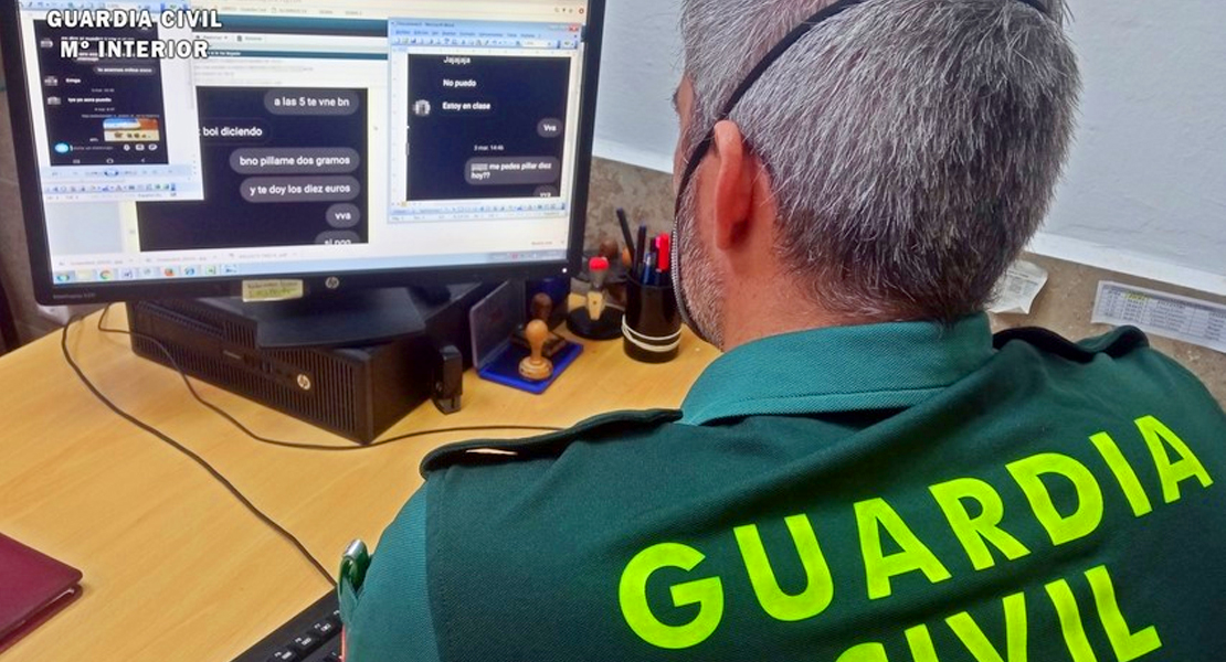 Padres de menores extremeños acuden a la Guardia Civil: alguien les estaba vendiendo droga