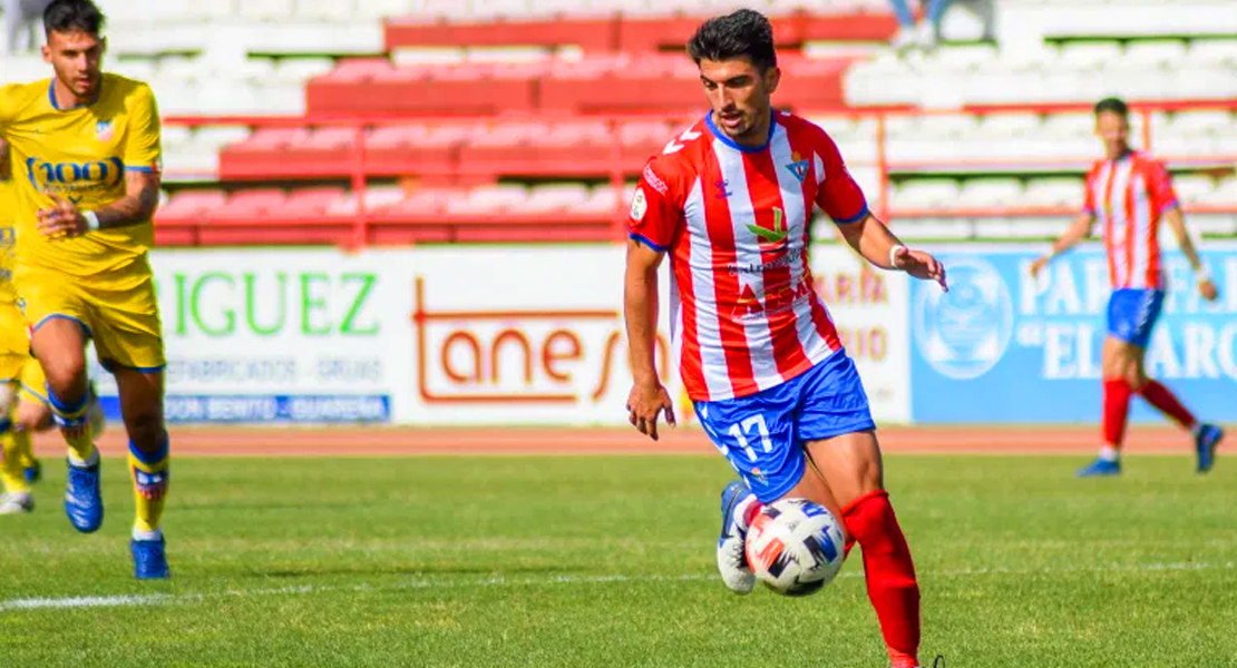 Álex Herrera renueva un año más con el CD Don Benito