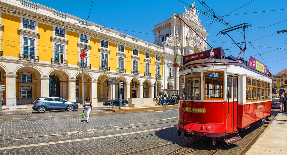 La capital portuguesa cierra perimetralmente durante los fines de semana