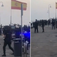 Heridos varios agentes en la frontera de Melilla al intentar frenar la entrada de inmigrantes