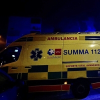 Muere un motorista tras perder el control y chocar contra una señal de tráfico